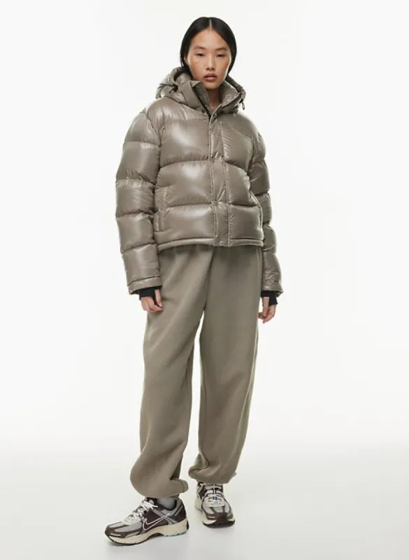 the super puff™ shorty sold by Aritzia
