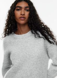 harlow sweater sold by Aritzia