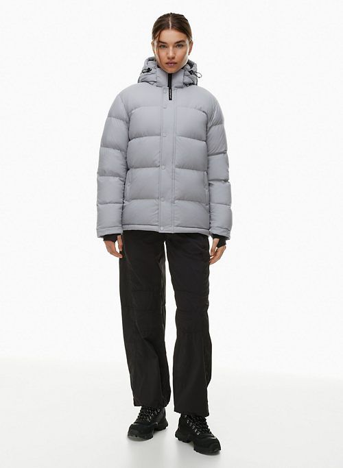 the super puff™ sold by Aritzia