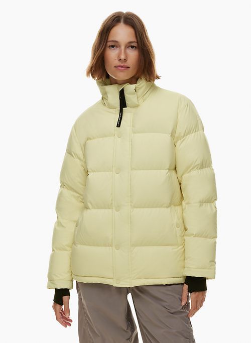 the super puff™ sold by Aritzia product image thumbnail 2