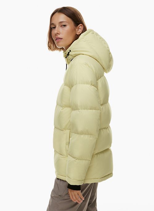 the super puff™ sold by Aritzia product image thumbnail 3