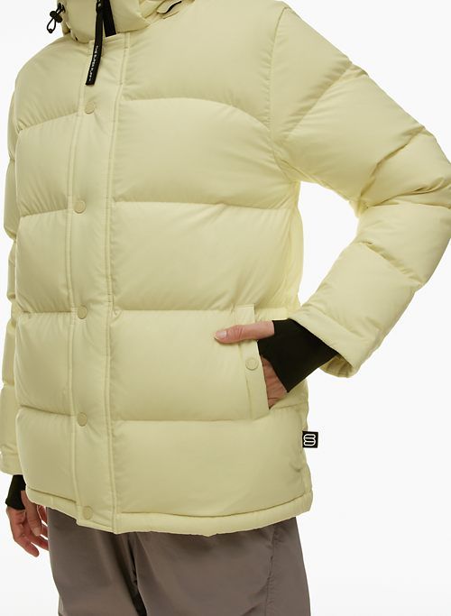 the super puff™ sold by Aritzia product image thumbnail 4