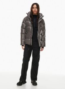 the super puff™ sold by Aritzia