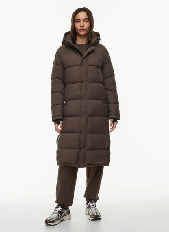 the super puff™ long sold by Aritzia