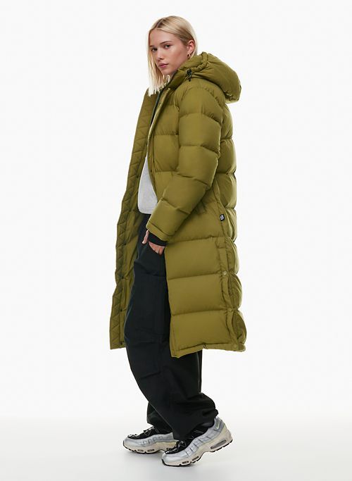 the super puff™ long sold by Aritzia product image thumbnail 4