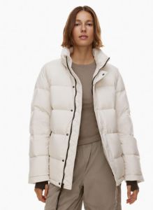 the super puff™️ sold by Aritzia