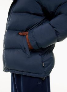 the super puff™ mens sold by Aritzia