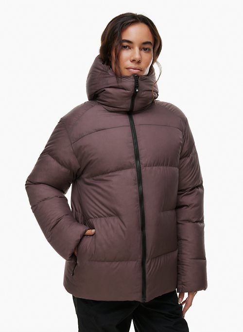 アリツィア　the super puff フード付き ダウンジャケット The Super Puff™ - Hi-Gloss | Aritzia CA