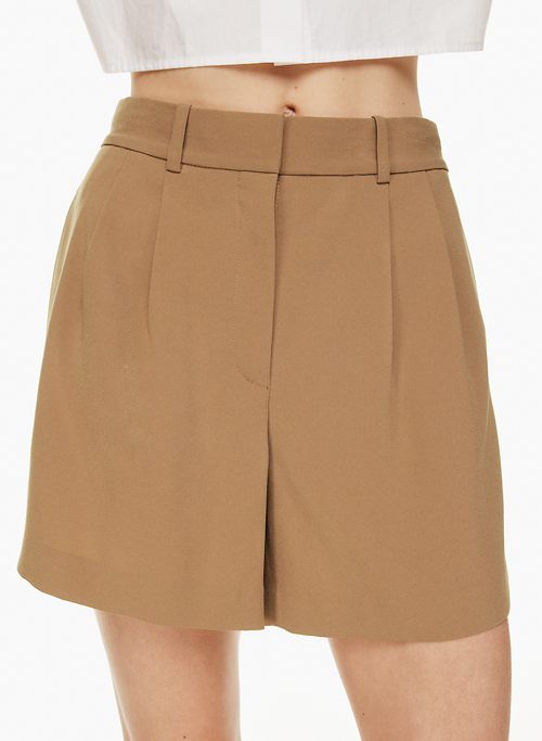 pleated 5 short sold by Aritzia product image thumbnail 4