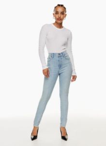 the lola high rise skinny sold by Aritzia