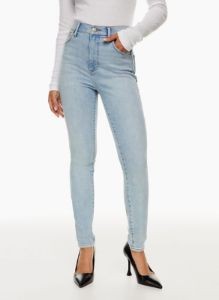 the lola high rise skinny sold by Aritzia