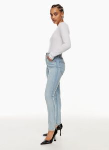 the lola high rise skinny sold by Aritzia