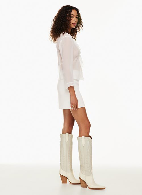 classic mini skirt sold by Aritzia product image thumbnail 4