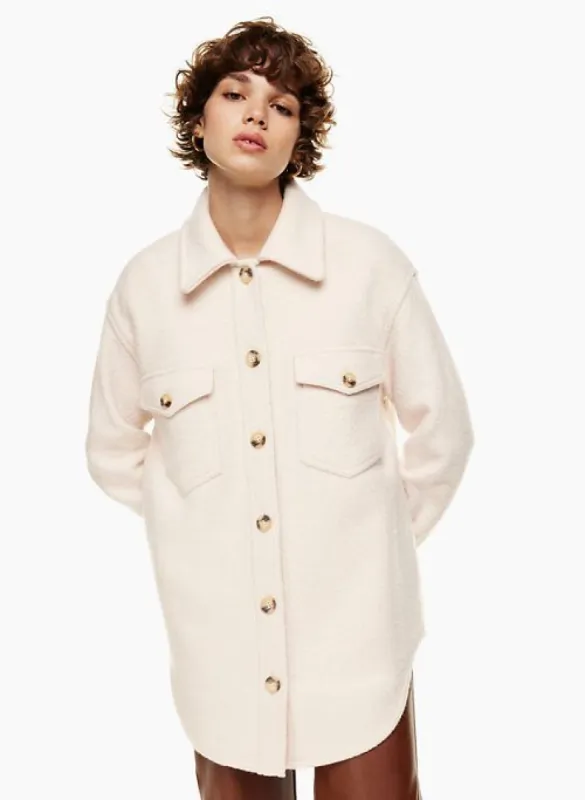 the ganna™ shirt jacket sold by Aritzia