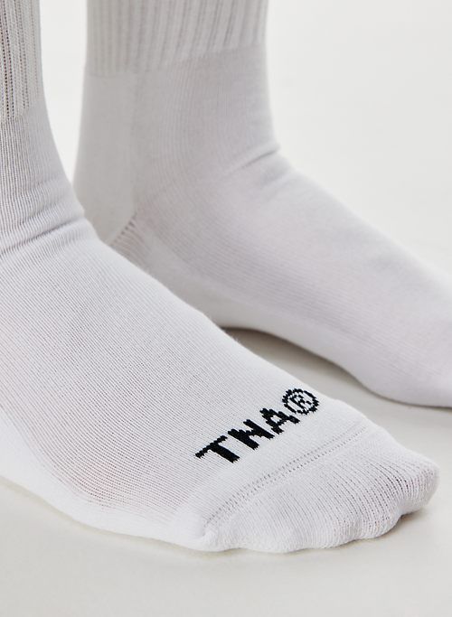 base crew sock 3-pack sold by Aritzia product image thumbnail 3