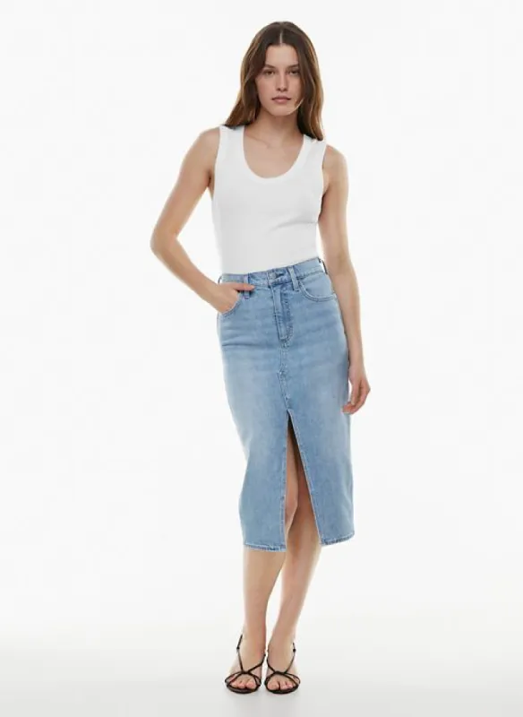 the 90s halle stretch denim skirt sold by Aritzia
