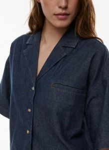 the jane boxy denim shirt sold by Aritzia