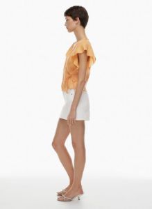 rosebery linen blouse sold by Aritzia