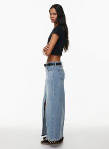 column skirt sold by Aritzia