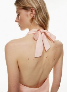 martini linen top sold by Aritzia