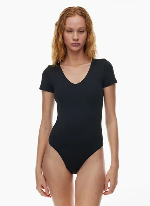 contour shortsleeve v-neck bodysuit sold by Aritzia