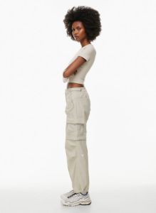 altitude hiking pant sold by Aritzia