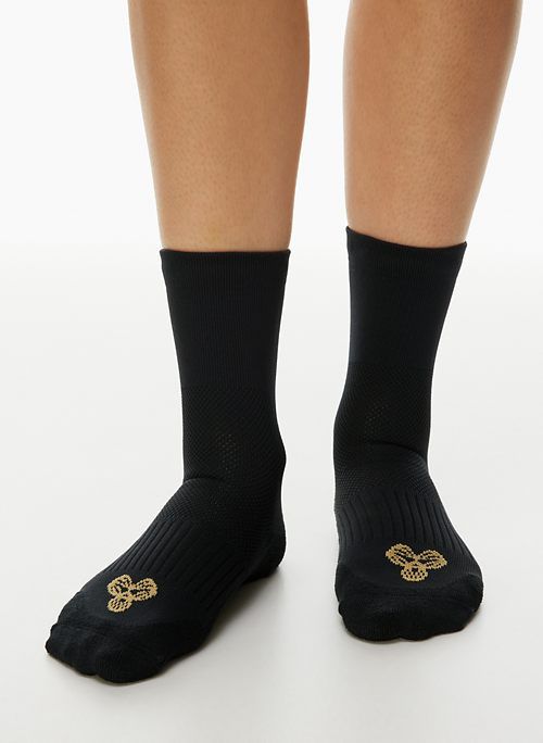 cool-tech crew sock 3-pack sold by Aritzia