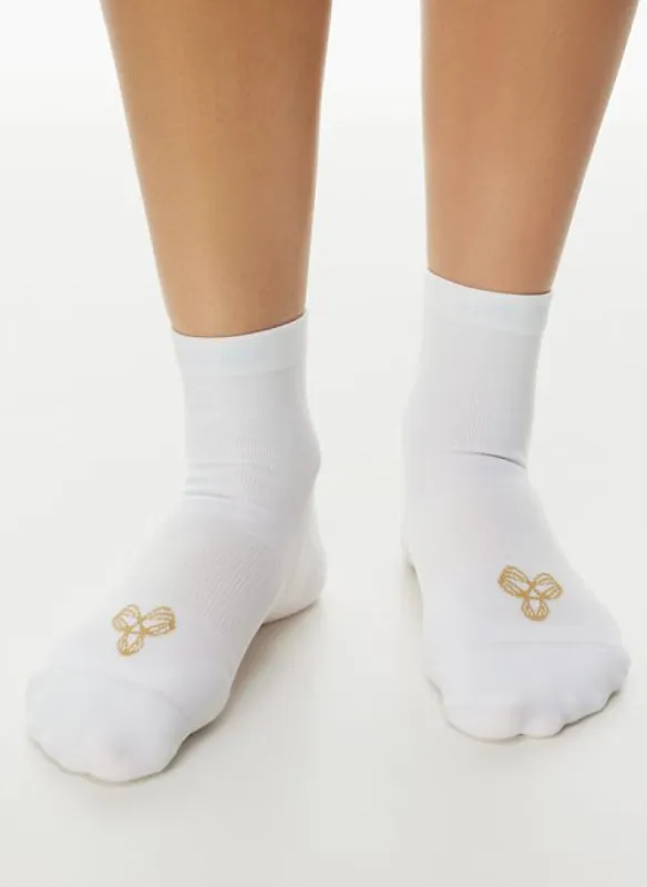 train ankle sock 3-pack sold by Aritzia
