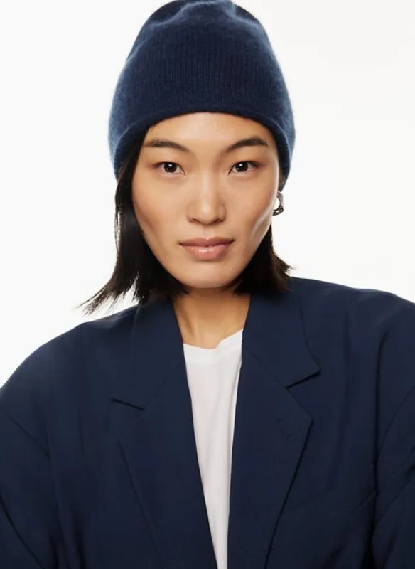 cashmere kisho beanie sold by Aritzia