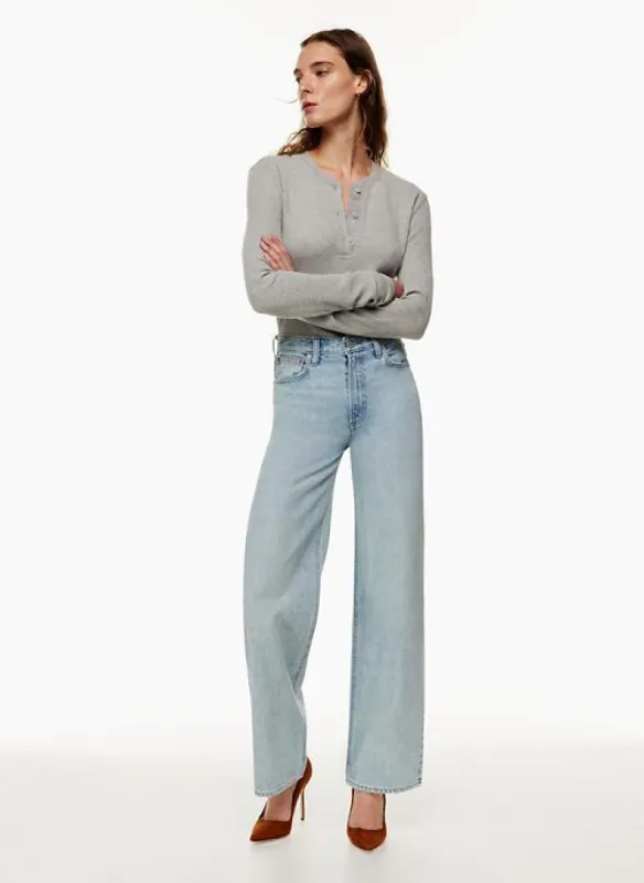 the farrah high rise wide leg sold by Aritzia