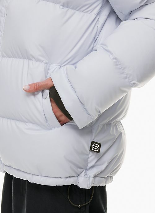 the super puff™ sold by Aritzia product image thumbnail 5