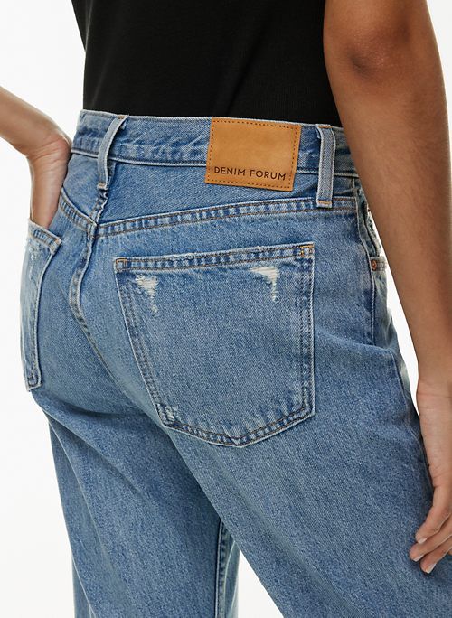 the 80s comfy lo-rise loose jean sold by Aritzia product image thumbnail 3