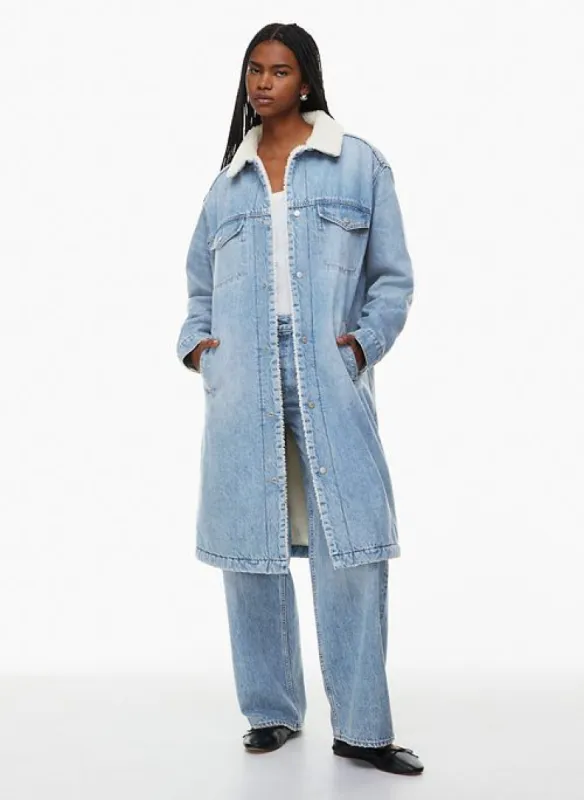 the 90s ali sherpa coat sold by Aritzia