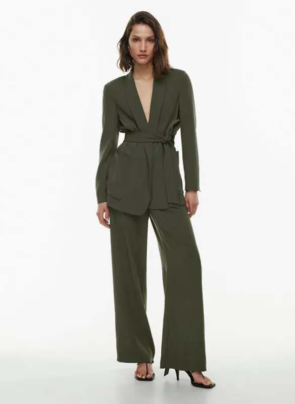 executive blazer sold by Aritzia