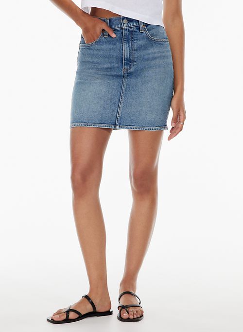the pin-up denim skirt sold by Aritzia product image thumbnail 2