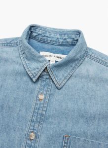 the 80s comfy denim shirt sold by Aritzia