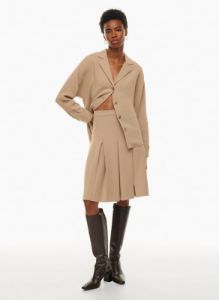 freeform shirt sold by Aritzia