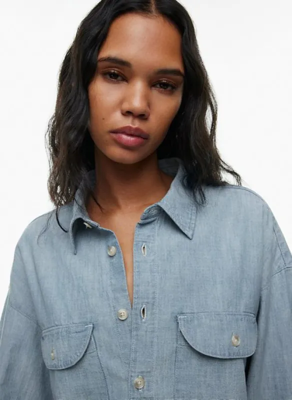 the ‘90s chambray denim shirt sold by Aritzia