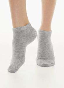 only no-show sock 3-pack sold by Aritzia