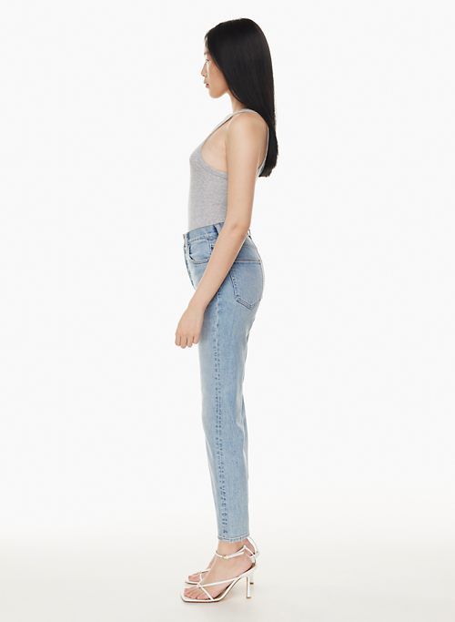 the arlo high rise straight 28l sold by Aritzia product image thumbnail 4