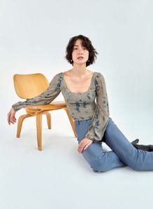 grace top sold by Aritzia