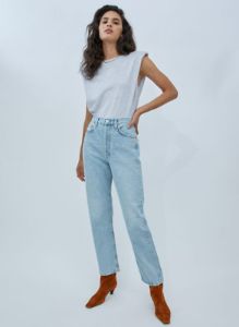 90s jean sold by Aritzia