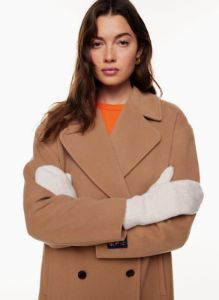 lolo mitten sold by Aritzia