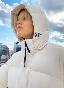 the super puff™ sold by Aritzia
