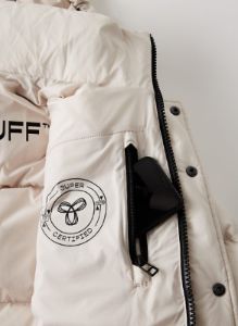 the super puff™ sold by Aritzia