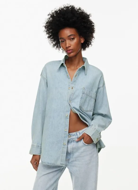the 80s comfy denim shirt sold by Aritzia
