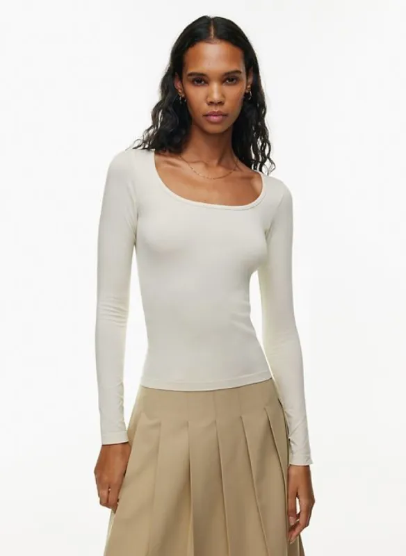 sinchseamless™ piper longsleeve sold by Aritzia