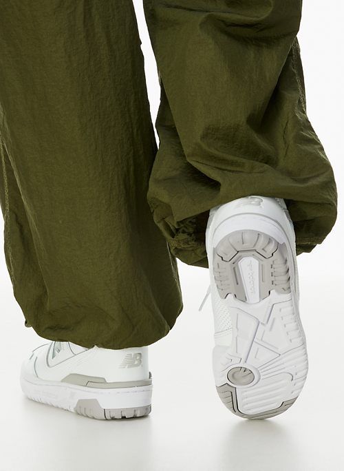 550 sold by Aritzia product image thumbnail 2