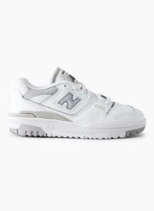 550 sold by Aritzia