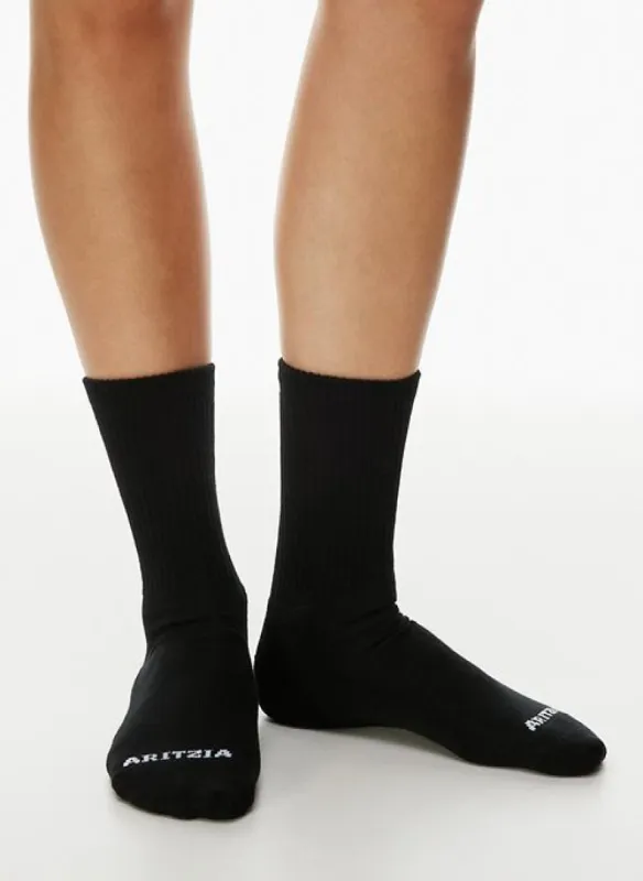 best-ever crew sock 3-pack sold by Aritzia
